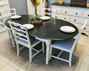 Beautiful Vintage Wood Table & Chairs