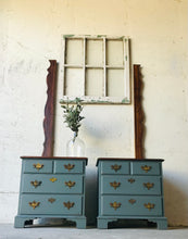 Load image into Gallery viewer, Vintage Pennsylvania House Nightstand Set