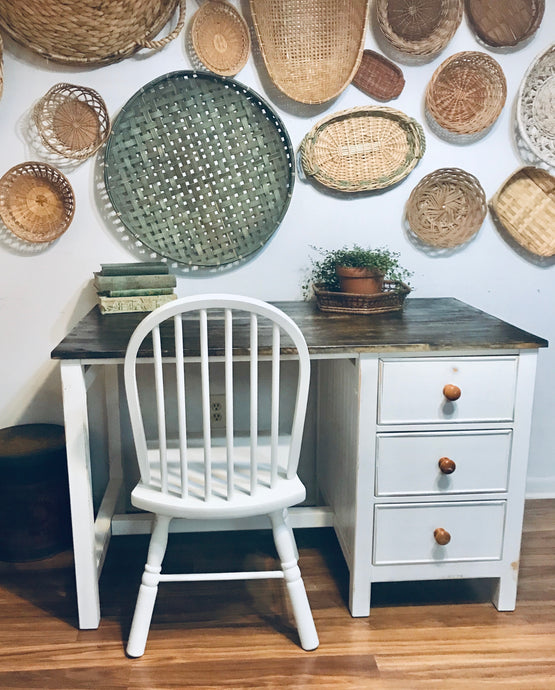 Perfect Farmhouse Desk & Chair