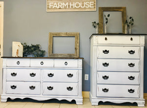 Beautiful Farmhouse Chest of Drawers