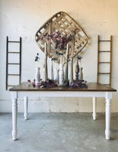 Load image into Gallery viewer, Beautiful Farmhouse Dining Table &amp; Chairs (7pc)