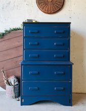 Load image into Gallery viewer, Charming Vintage Chest of Drawers