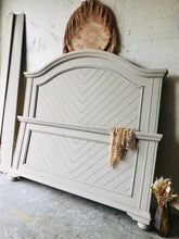 Load image into Gallery viewer, Pretty Neutral Queen Bed Frame (Complete)