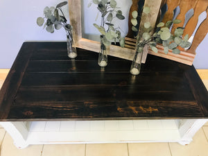 Perfect Farmhouse Coffee Table