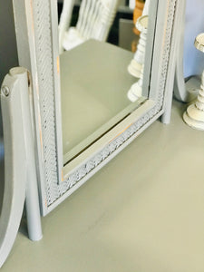 Pretty Rattan Grey Vanity & White Chair