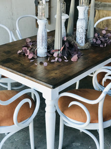Beautiful Farmhouse Dining Table & Chairs (7pc)