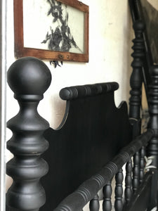 Stunning King Size Four Poster Bed Frame (Complete)