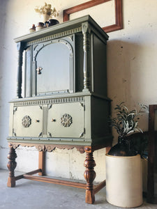 Lovely Antique Jacobean Style Cabinet