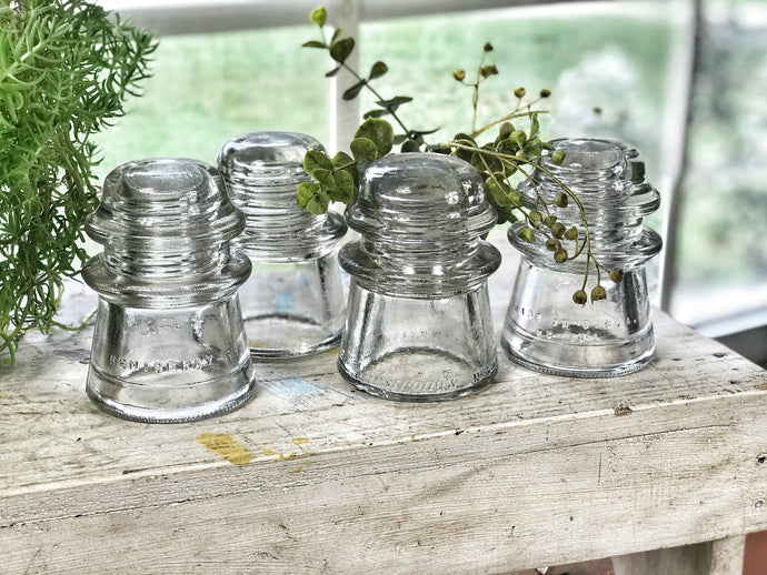 Vintage insulators (4)