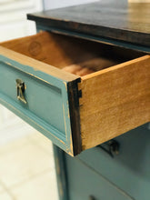 Load image into Gallery viewer, Beautiful Vintage Buffet or TV Stand