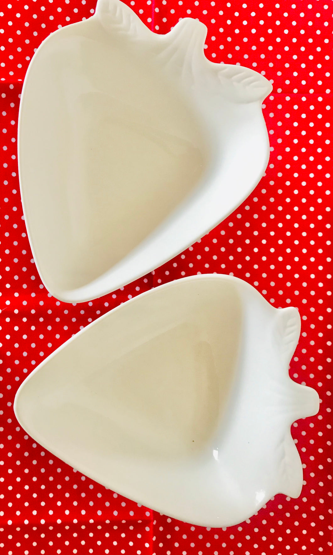 Ceramic Strawberry Bowls (2)