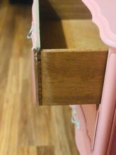 Load image into Gallery viewer, Beautiful Vintage French Provincial Nightstand Set