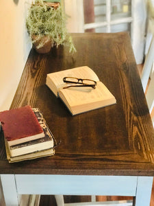 Adorable Farmhouse Desk & Chair