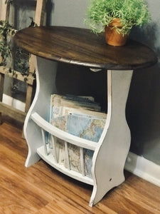 Adorable Farmhouse Single End table (1)