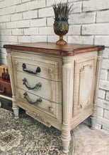 Load image into Gallery viewer, Ornate Vintage French Style Nightstand