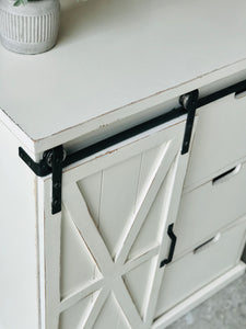 Perfect Farmhouse Barn Door Cabinet