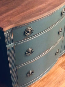 Classy Solid Serpentine Dresser