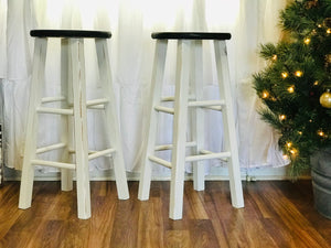 Adorable Farmhouse Counter-height Bar Stools