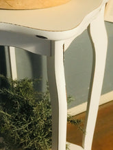 Load image into Gallery viewer, Cute Small Accent Table or Plant Stand