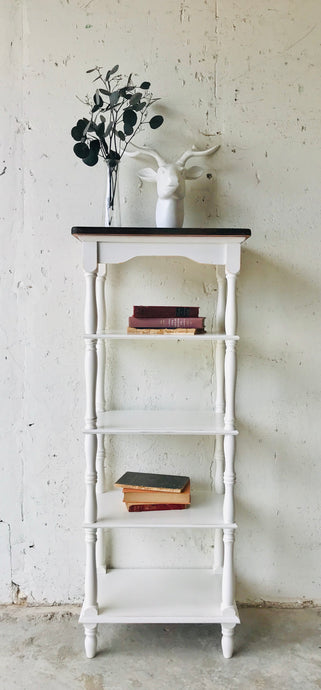 Cute Farmhouse Shelf