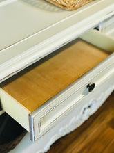 Load image into Gallery viewer, Gorgeous Clawfoot Buffet or Entryway Table