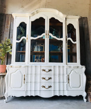 Load image into Gallery viewer, Stunning Vintage French Provincial China Cabinet