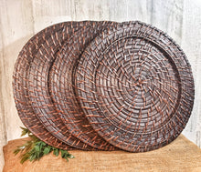 Load image into Gallery viewer, Set of 8 Woven Chargers