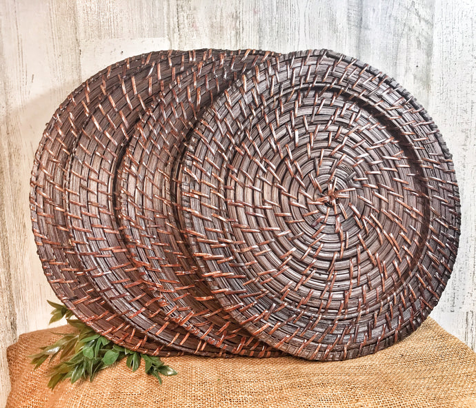 Set of 8 Woven Chargers