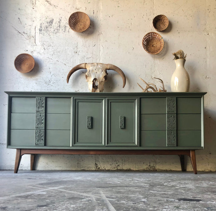 Stunning MCM Buffet, Dresser, or TV Stand