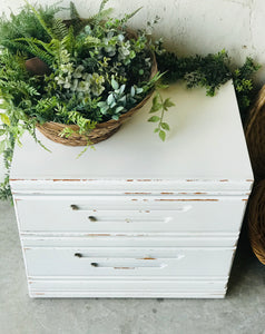 Cute Single Farmhouse Nightstand