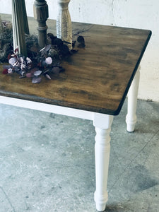 Beautiful Farmhouse Dining Table & Chairs (7pc)