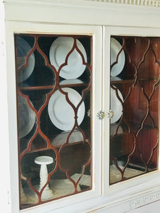 Beautiful Vintage China Cabinet