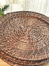 Load image into Gallery viewer, Set of 8 Woven Chargers