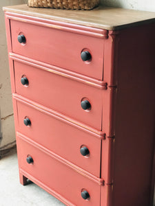 Cute Vintage Chest of Drawers