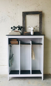 Perfect Farmhouse Mudroom Cubbies