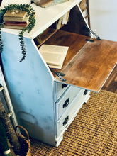 Load image into Gallery viewer, Adorable Vintage Secretary Desk