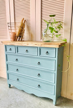 Load image into Gallery viewer, Pretty Cottage Blue Entryway Table
