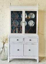 Load image into Gallery viewer, Beautiful Vintage China Cabinet