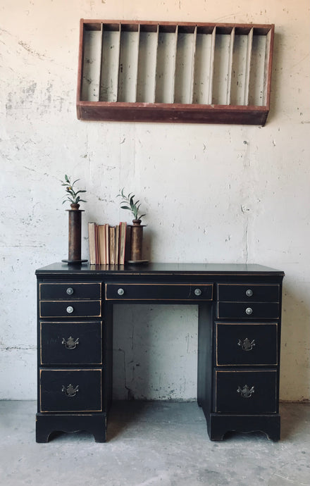 Moody Chippy Vintage Farmhouse Desk