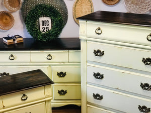 Amazing Solid Wood Vintage Yellow Dresser Set