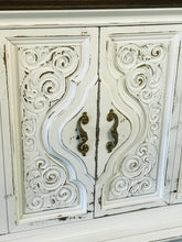 Load image into Gallery viewer, Gorgeous Tall Vintage Armoire