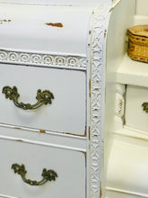 Load image into Gallery viewer, Gorgeous Vintage Vanity &amp; Chair