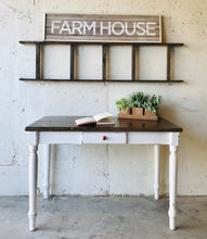 Load image into Gallery viewer, Pretty Farmhouse Desk