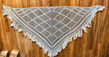Load image into Gallery viewer, Pretty Crochet Shabby Shawl