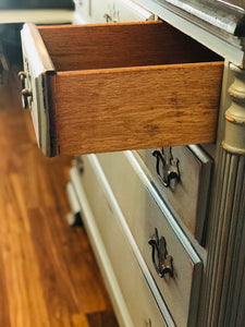 Pretty Wood Antique Dresser w/Mirror