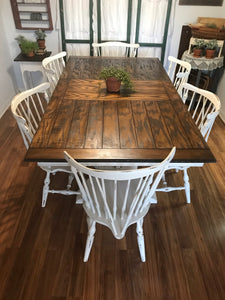 Beautiful Large Farmhouse Table & Chairs