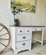 Load image into Gallery viewer, Perfect Vintage Farmhouse Desk