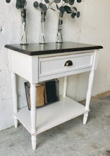 Load image into Gallery viewer, Perfect Farmhouse End or Accent Table