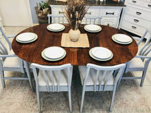 Load image into Gallery viewer, Beautiful Vintage MCM Table &amp; Chairs