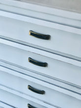 Load image into Gallery viewer, Pretty Farmhouse Chest of Drawers